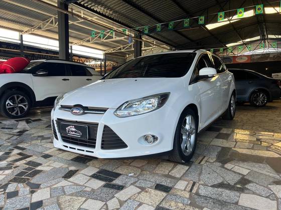 FORD FOCUS 2.0 S SEDAN 16V FLEX 4P POWERSHIFT